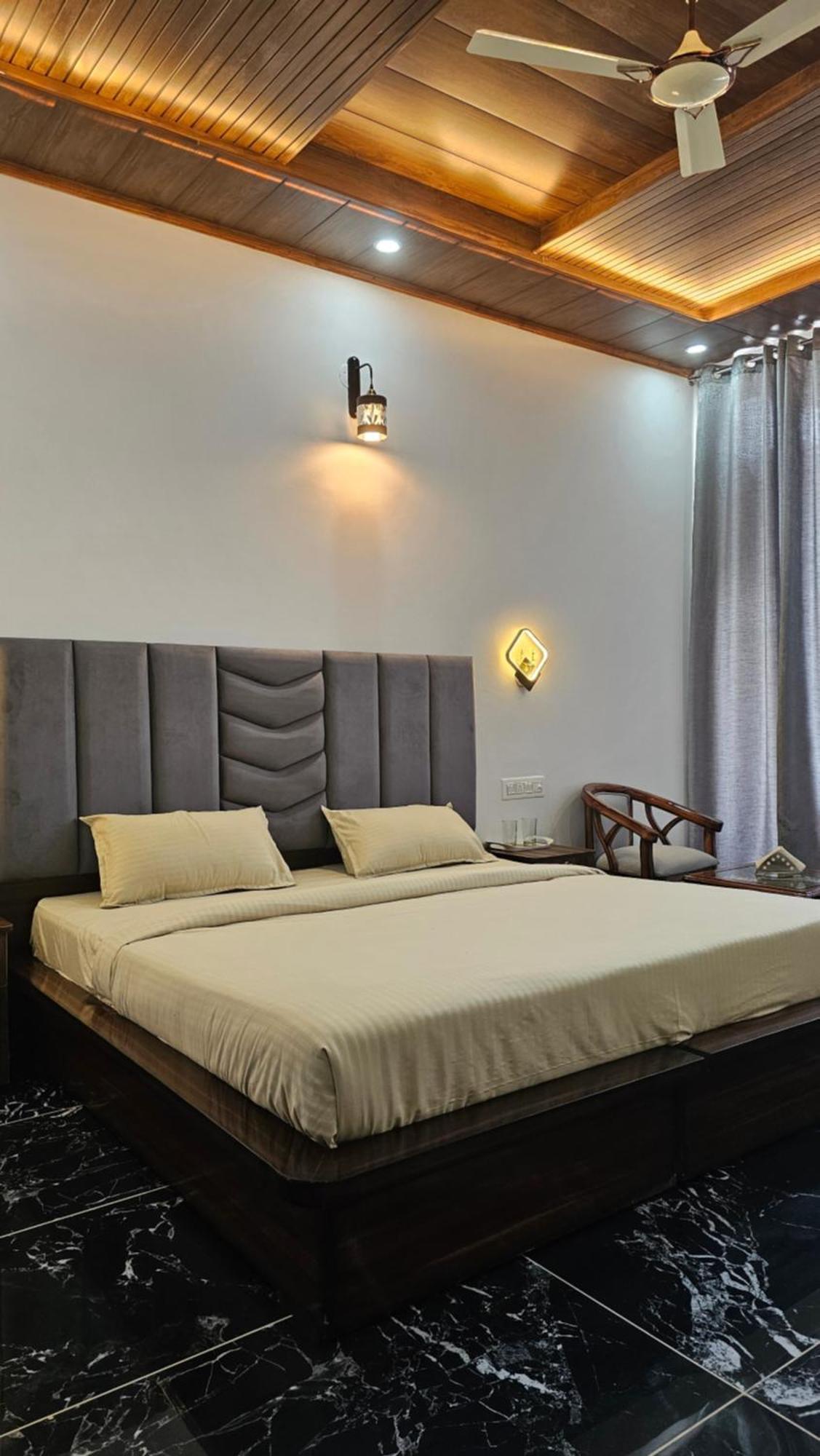 On The Rocks Hotel Kasauli Kültér fotó