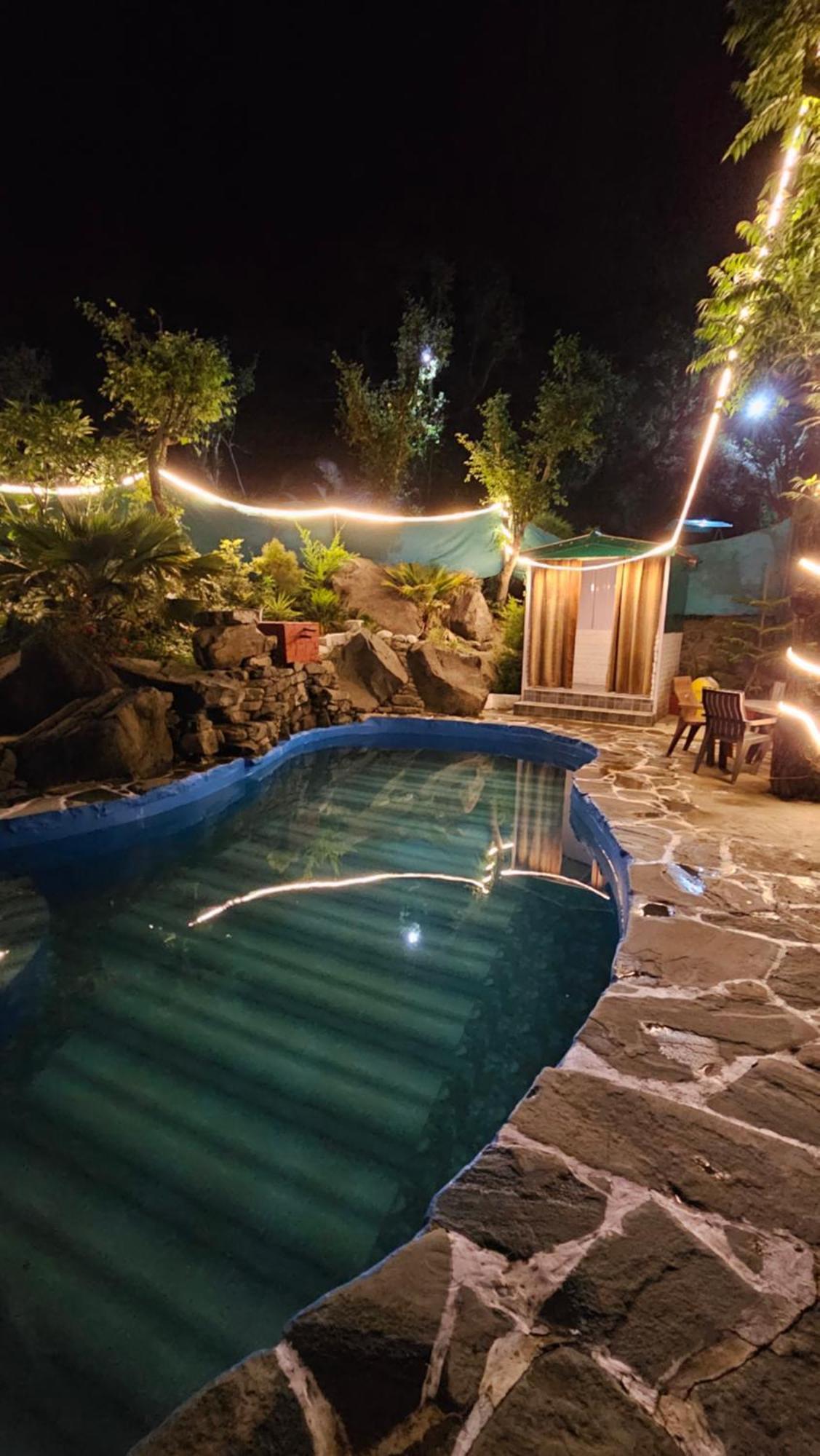 On The Rocks Hotel Kasauli Kültér fotó
